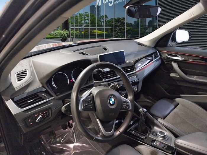 BMW X1 sDrive18d 110 kW (150 CV) Vehículo usado en Madrid BMW X1 sDrive18d 110 kW (150 CV) Vehículo usado en Madrid