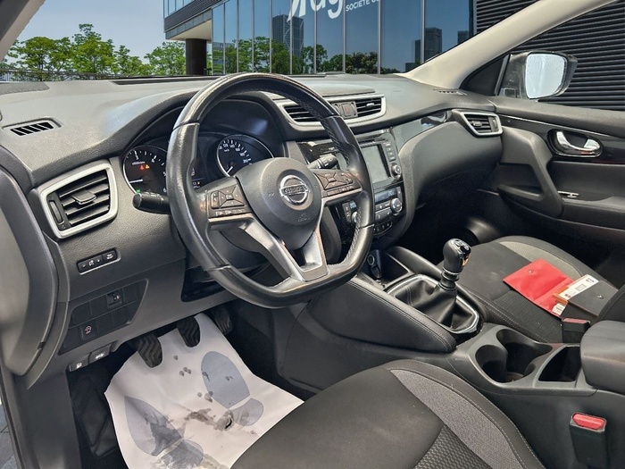 Nissan Qashqai dCi 115 Acenta 85 kW (115 CV) Vehículo usado en Madrid Nissan Qashqai dCi 115 Acenta 85 kW (115 CV) Vehículo usado en Madrid