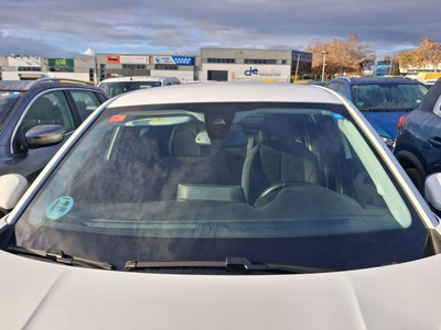 Peugeot 2008 BlueHDi 110 S&S Active Pack 81 kW (110 CV) 9 Peugeot 2008 BlueHDi 110 S&S Active Pack 81 kW (110 CV) 9