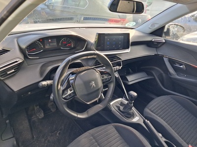 Peugeot 2008 BlueHDi 110 S&S Active Pack 81 kW (110 CV) 7 Peugeot 2008 BlueHDi 110 S&S Active Pack 81 kW (110 CV) 7