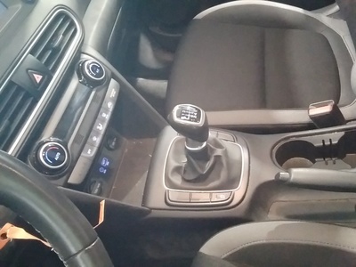 Hyundai Kona 1.0 TGDI Klass 4x2 88 kW (120 CV) 10 Hyundai Kona 1.0 TGDI Klass 4x2 88 kW (120 CV) 10