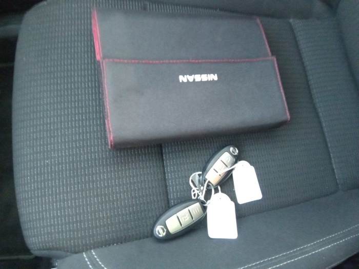 Nissan Qashqai DIG-T 140 mHEV Acenta 4x2 103 kW (140 CV) Vehículo usado en Madrid Nissan Qashqai DIG-T 140 mHEV Acenta 4x2 103 kW (140 CV) Vehículo usado en Madrid