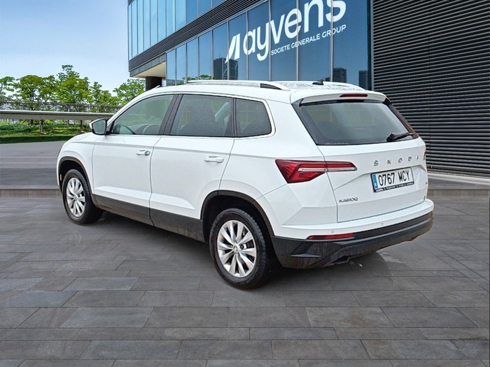 Skoda Karoq 2.0 TDI Ambition 4X4 DSG 110 kW (150 CV) Vehículo usado en Madrid Skoda Karoq 2.0 TDI Ambition 4X4 DSG 110 kW (150 CV) Vehículo usado en Madrid