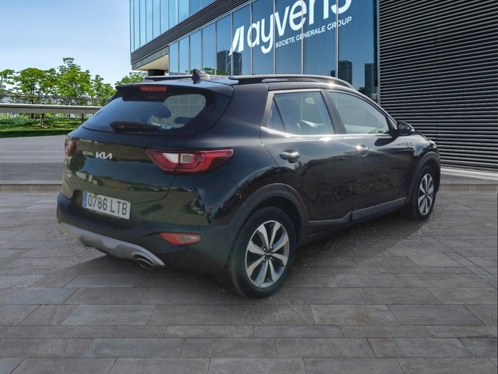 Kia Stonic 1.0 T-GDi MHEV Drive DCT 88 kW (120 CV) Vehículo usado en Madrid Kia Stonic 1.0 T-GDi MHEV Drive DCT 88 kW (120 CV) Vehículo usado en Madrid