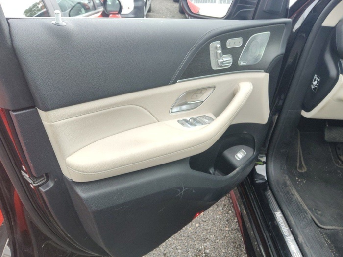 Mercedes-Benz GLE Coupé 400 d 4Matic 243 kW (330 CV) Vehículo usado en Madrid Mercedes-Benz GLE Coupé 400 d 4Matic 243 kW (330 CV) Vehículo usado en Madrid