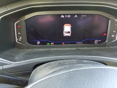 Volkswagen T-Roc Sport 2.0 TDI 110 kW (150 CV) DSG 8 Volkswagen T-Roc Sport 2.0 TDI 110 kW (150 CV) DSG 8