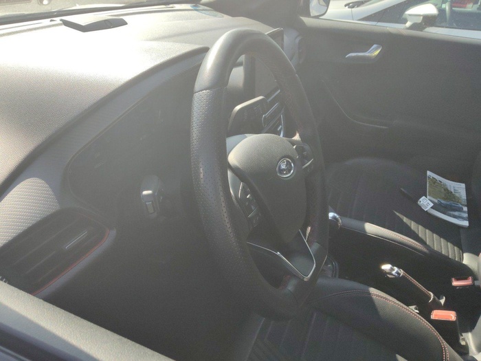 Ford Puma 1.0 EcoBoost MHEV ST-Line X 92 kW (125 CV) Vehículo usado en Madrid Ford Puma 1.0 EcoBoost MHEV ST-Line X 92 kW (125 CV) Vehículo usado en Madrid