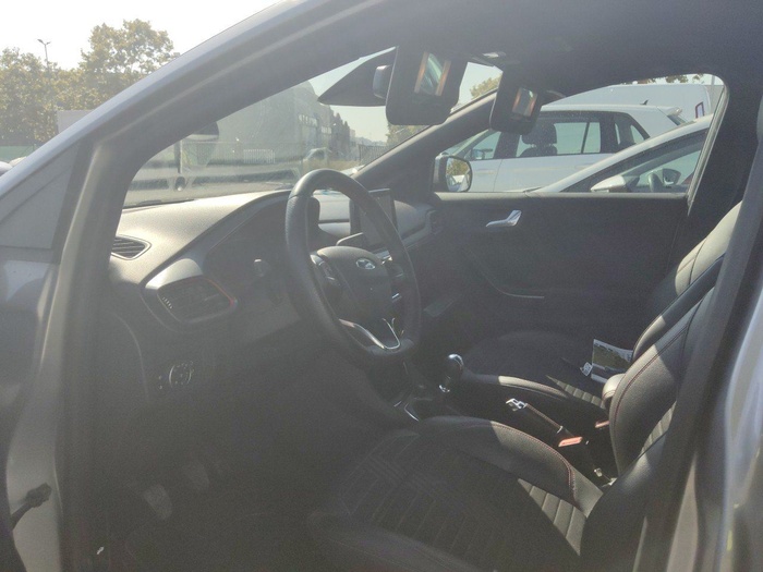 Ford Puma 1.0 EcoBoost MHEV ST-Line X 92 kW (125 CV) Vehículo usado en Madrid Ford Puma 1.0 EcoBoost MHEV ST-Line X 92 kW (125 CV) Vehículo usado en Madrid