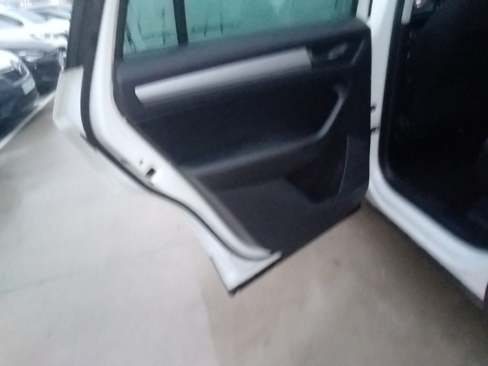 Skoda Kodiaq 2.0 TDI Ambition 4x4 DSG 110 kW (150 CV) Vehículo usado en Madrid Skoda Kodiaq 2.0 TDI Ambition 4x4 DSG 110 kW (150 CV) Vehículo usado en Madrid