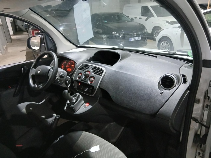 Renault Kangoo Furgon Profesional dCi 66 kW (90 CV) Vehículo usado en Madrid Renault Kangoo Furgon Profesional dCi 66 kW (90 CV) Vehículo usado en Madrid