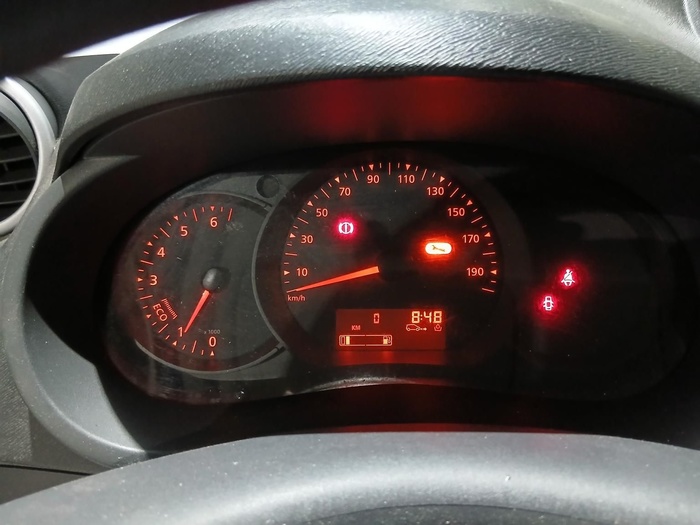 Renault Kangoo Furgon Profesional dCi 66 kW (90 CV) Vehículo usado en Madrid Renault Kangoo Furgon Profesional dCi 66 kW (90 CV) Vehículo usado en Madrid