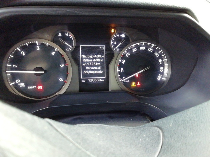 Toyota Land Cruiser 2.8 D-4D GX 130 kW (177 CV) Vehículo usado en Madrid Toyota Land Cruiser 2.8 D-4D GX 130 kW (177 CV) Vehículo usado en Madrid