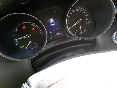 Toyota C-HR 1.8 125H Advance 90 kW (122 CV) 8 Toyota C-HR 1.8 125H Advance 90 kW (122 CV) 8