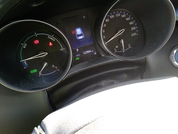 Toyota C-HR 1.8 125H Advance 90 kW (122 CV) Vehículo usado en Madrid Toyota C-HR 1.8 125H Advance 90 kW (122 CV) Vehículo usado en Madrid