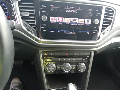 Volkswagen T-Roc Sport 2.0 TDI 110 kW (150 CV) DSG 11 Volkswagen T-Roc Sport 2.0 TDI 110 kW (150 CV) DSG 11