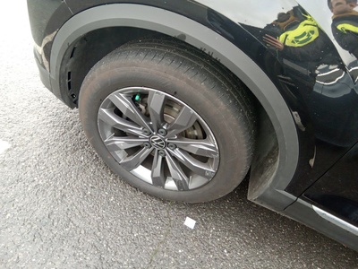 Volkswagen T-Roc Sport 2.0 TDI 110 kW (150 CV) DSG 14 Volkswagen T-Roc Sport 2.0 TDI 110 kW (150 CV) DSG 14