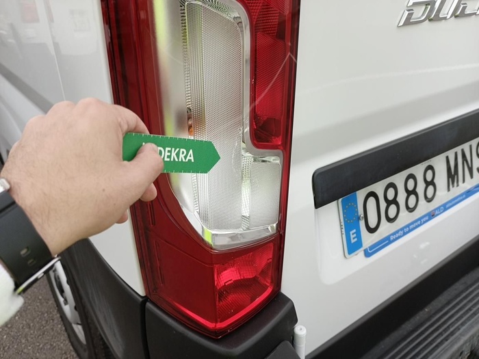 Fiat Ducato Furgon 2.3 Multijet 35 L3H3 103 kW (140 CV) Vehículo usado en Madrid Fiat Ducato Furgon 2.3 Multijet 35 L3H3 103 kW (140 CV) Vehículo usado en Madrid