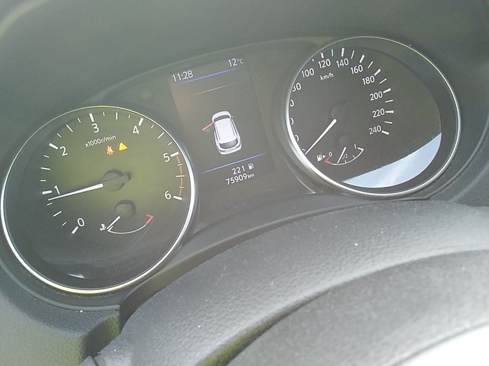 Nissan Qashqai dCi 85 Acenta 85 kW (115 CV) Vehículo usado en Madrid Nissan Qashqai dCi 85 Acenta 85 kW (115 CV) Vehículo usado en Madrid