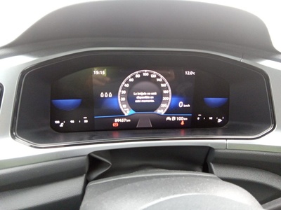 Volkswagen T-Roc Life 2.0 TDI 85 kW (115 CV) 15 Volkswagen T-Roc Life 2.0 TDI 85 kW (115 CV) 15