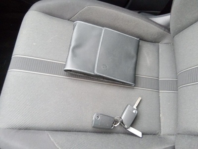 Volkswagen T-Roc Life 2.0 TDI 85 kW (115 CV) 11 Volkswagen T-Roc Life 2.0 TDI 85 kW (115 CV) 11