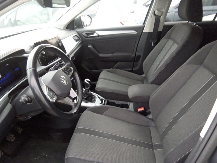 Volkswagen T-Roc Life 2.0 TDI 85 kW (115 CV) Vehículo usado en Madrid Volkswagen T-Roc Life 2.0 TDI 85 kW (115 CV) Vehículo usado en Madrid