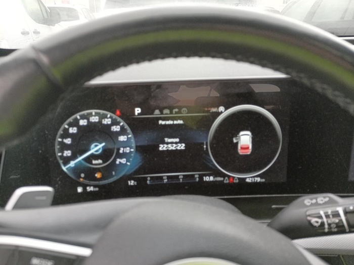 Kia Sportage 1.6 T-GDi MHEV GT Line 4x2 DCT 110 kW (150 CV) Vehículo usado en Madrid Kia Sportage 1.6 T-GDi MHEV GT Line 4x2 DCT 110 kW (150 CV) Vehículo usado en Madrid