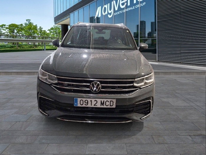 Volkswagen Tiguan R-Line 2.0 TDI 110 kW (150 CV) DSG Vehículo usado en Madrid Volkswagen Tiguan R-Line 2.0 TDI 110 kW (150 CV) DSG Vehículo usado en Madrid