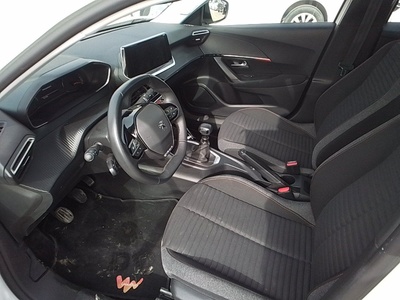 Peugeot 2008 BlueHDi 110 S&S Active Pack 81 kW (110 CV) 10 Peugeot 2008 BlueHDi 110 S&S Active Pack 81 kW (110 CV) 10