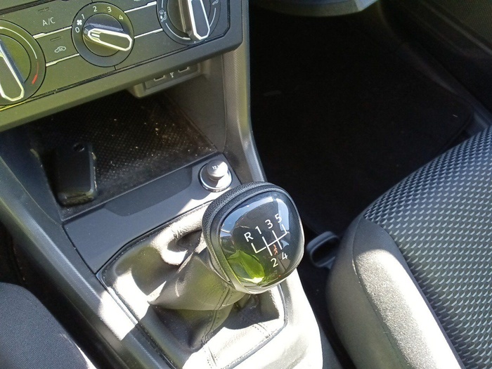 Volkswagen T-Cross Edition 1.0 TSI 70 kW (95 CV) Vehículo usado en Madrid Volkswagen T-Cross Edition 1.0 TSI 70 kW (95 CV) Vehículo usado en Madrid