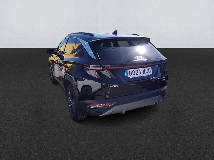 Hyundai Tucson 1.6 CRDI 48V Tecno 4X2 DCT 100 kW (136 CV) Vehículo usado en Madrid Hyundai Tucson 1.6 CRDI 48V Tecno 4X2 DCT 100 kW (136 CV) Vehículo usado en Madrid