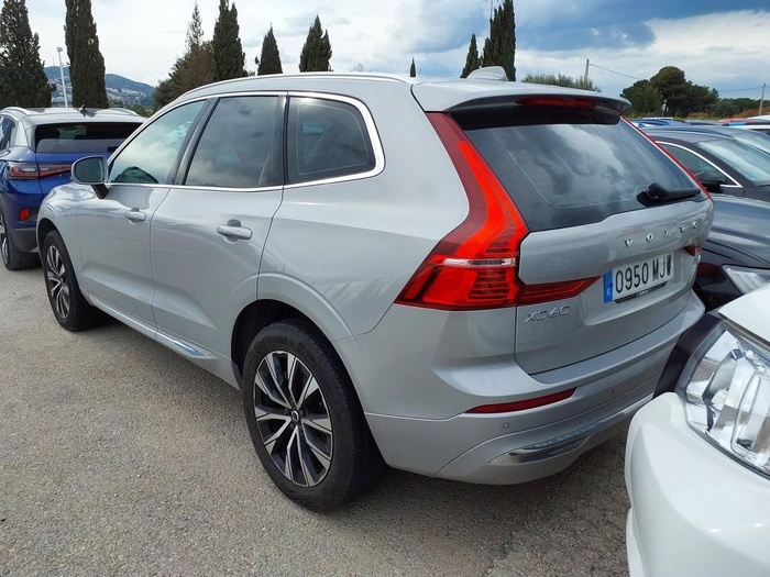 Volvo XC60 B4 D Plus Bright AWD Auto 145 kW (197 CV) Vehículo usado en Madrid Volvo XC60 B4 D Plus Bright AWD Auto 145 kW (197 CV) Vehículo usado en Madrid