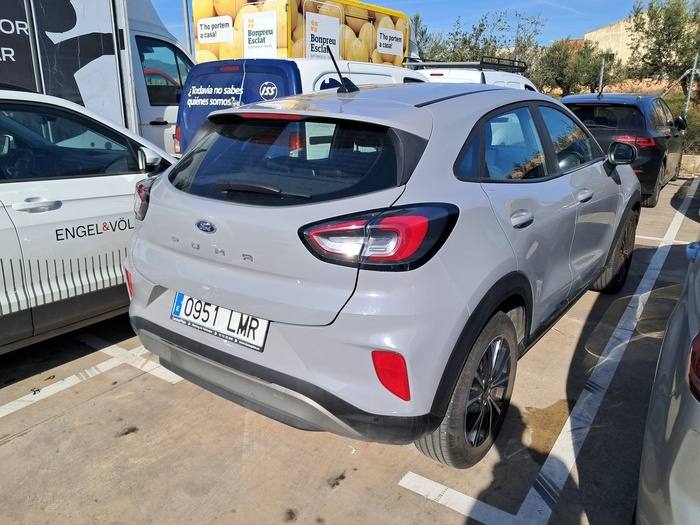 Ford Puma 1.0 EcoBoost Titanium Auto 92 kW (125 CV) Vehículo usado en Madrid Ford Puma 1.0 EcoBoost Titanium Auto 92 kW (125 CV) Vehículo usado en Madrid