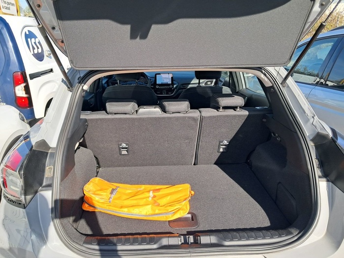 Ford Puma 1.0 EcoBoost Titanium Auto 92 kW (125 CV) Vehículo usado en Madrid Ford Puma 1.0 EcoBoost Titanium Auto 92 kW (125 CV) Vehículo usado en Madrid