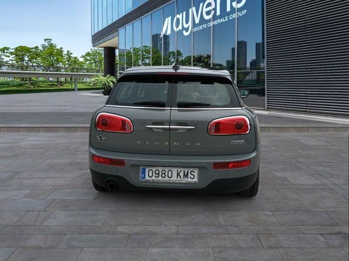 MINI MINI Clubman Cooper 100 kW (136 CV) Vehículo usado en Madrid MINI MINI Clubman Cooper 100 kW (136 CV) Vehículo usado en Madrid