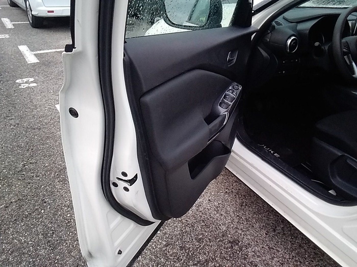 Nissan Juke DIG-T Acenta 84 kW (114 CV) Vehículo usado en Madrid Nissan Juke DIG-T Acenta 84 kW (114 CV) Vehículo usado en Madrid