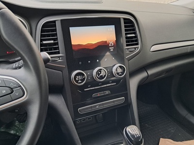 Renault Megane Equilibre Blue dCi 85 kW (115 CV) 14 Renault Megane Equilibre Blue dCi 85 kW (115 CV) 14