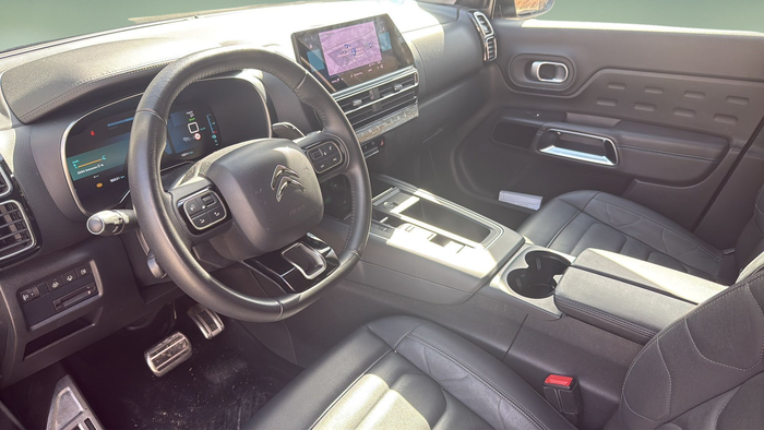 Citroen C5 Aircross Hybrid 225 Shine Pack e-EAT8 165 kW (225 CV) Vehículo usado en Madrid Citroen C5 Aircross Hybrid 225 Shine Pack e-EAT8 165 kW (225 CV) Vehículo usado en Madrid