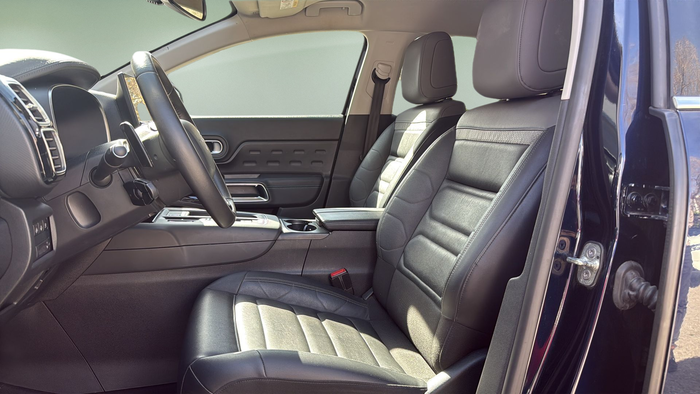 Citroen C5 Aircross Hybrid 225 Shine Pack e-EAT8 165 kW (225 CV) Vehículo usado en Madrid Citroen C5 Aircross Hybrid 225 Shine Pack e-EAT8 165 kW (225 CV) Vehículo usado en Madrid