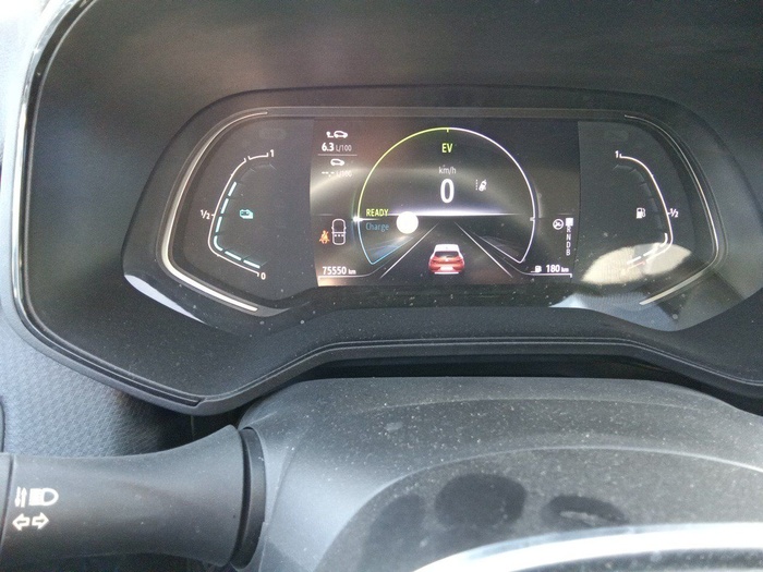 Renault Clio Equilibre E-Tech Híbrido 104 kW (140CV) Vehículo usado en Madrid Renault Clio Equilibre E-Tech Híbrido 104 kW (140CV) Vehículo usado en Madrid