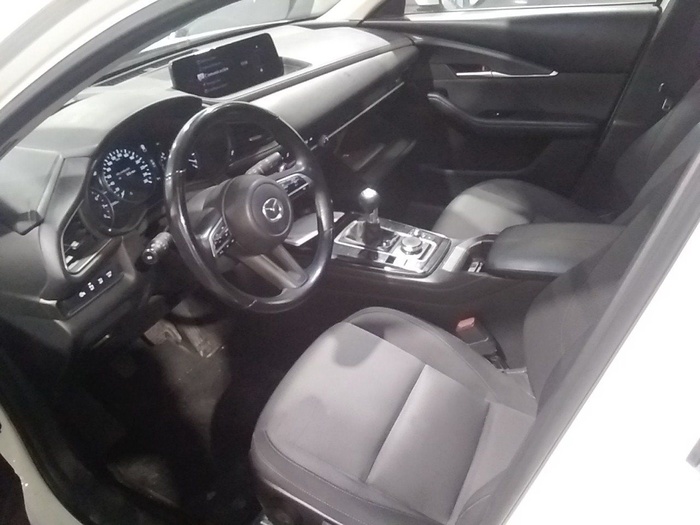 Mazda CX-30 2.0 e-Skyactive G MHEV Prime-line 90 kW (122 CV) Vehículo usado en Madrid Mazda CX-30 2.0 e-Skyactive G MHEV Prime-line 90 kW (122 CV) Vehículo usado en Madrid