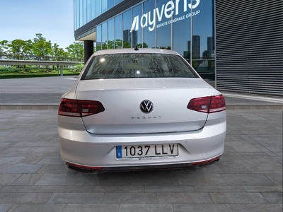 Volkswagen Passat Business 2.0 TDI 90 kW (122 CV) DSG 5 Volkswagen Passat Business 2.0 TDI 90 kW (122 CV) DSG 5