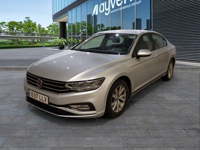 Volkswagen Passat Business 2.0 TDI 90 kW (122 CV) DSG Vehículo usado en Madrid Volkswagen Passat Business 2.0 TDI 90 kW (122 CV) DSG Vehículo usado en Madrid