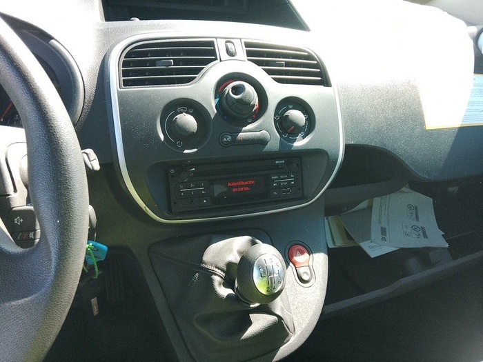 Renault Kangoo Furgon Profesional Blue dCi 59 kW (80 CV) Vehículo usado en Madrid Renault Kangoo Furgon Profesional Blue dCi 59 kW (80 CV) Vehículo usado en Madrid