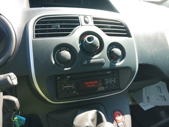 Renault Kangoo Furgon Profesional Blue dCi 59 kW (80 CV) Vehículo usado en Madrid Renault Kangoo Furgon Profesional Blue dCi 59 kW (80 CV) Vehículo usado en Madrid