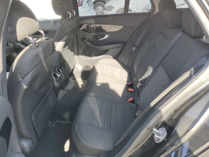 Mercedes-Benz Clase C C Estate 200 d 118 kW (160 CV) Vehículo usado en Madrid Mercedes-Benz Clase C C Estate 200 d 118 kW (160 CV) Vehículo usado en Madrid