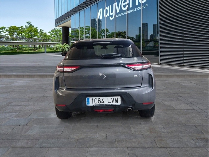 DS DS3 BlueHDi So Chic 81 kW (110 CV) Vehículo usado en Madrid DS DS3 BlueHDi So Chic 81 kW (110 CV) Vehículo usado en Madrid