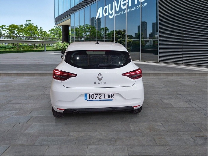 Renault Clio Business SCe 48 kW (65 CV) Vehículo usado en Madrid Renault Clio Business SCe 48 kW (65 CV) Vehículo usado en Madrid