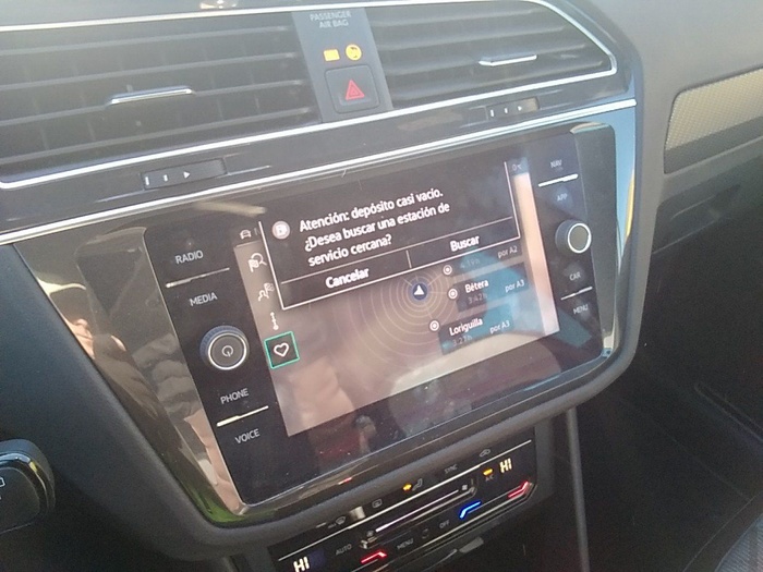 Volkswagen Tiguan R-Line 2.0 TDI 110 kW (150 CV) DSG Vehículo usado en Madrid Volkswagen Tiguan R-Line 2.0 TDI 110 kW (150 CV) DSG Vehículo usado en Madrid