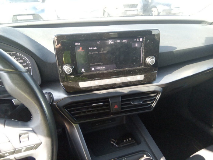 SEAT León 2.0 TDI S&S Reference Go 85 kW (115 CV) Vehículo usado en Madrid SEAT León 2.0 TDI S&S Reference Go 85 kW (115 CV) Vehículo usado en Madrid