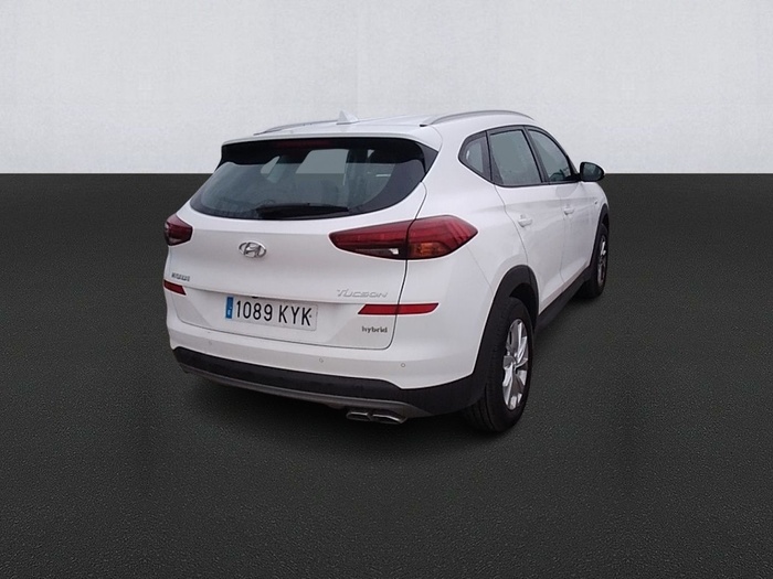 Hyundai Tucson 1.6 CRDI 48V SLE 4x2 85 kW (116 CV) Vehículo usado en Madrid Hyundai Tucson 1.6 CRDI 48V SLE 4x2 85 kW (116 CV) Vehículo usado en Madrid